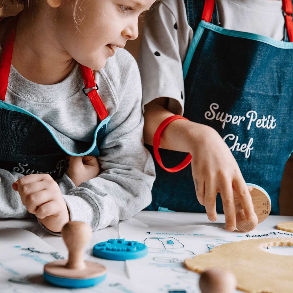 Tablier de cuisine brodé pour enfant Super Petit