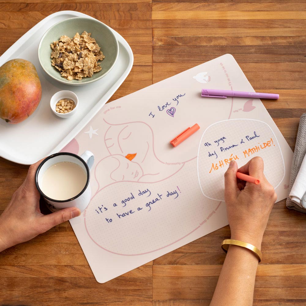 Graffiti Mat Maman, sous-main en silicone réutilisable SuperPetit