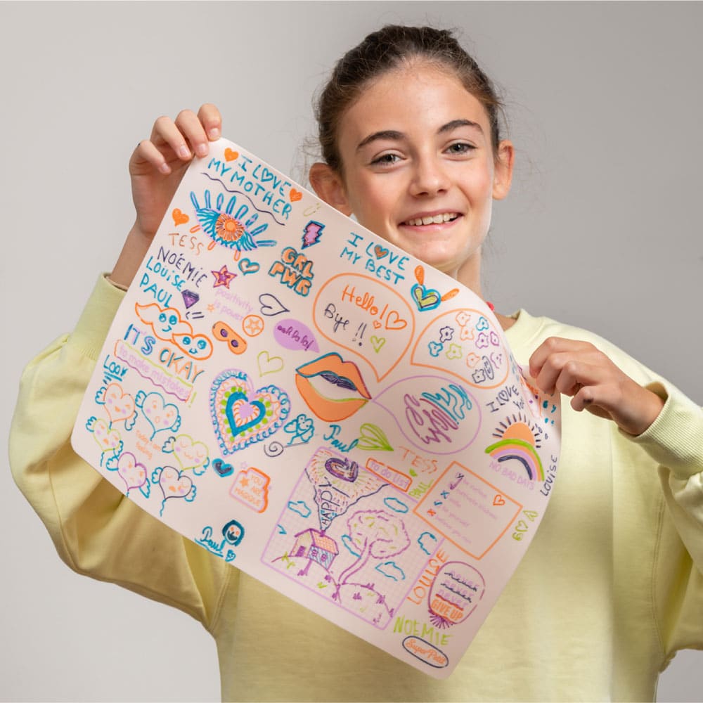 Graffiti Mat Ado, sous-main en silicone réutilisable SuperPetit