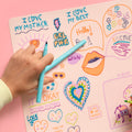 Graffiti Mat Ado, sous-main en silicone réutilisable SuperPetit